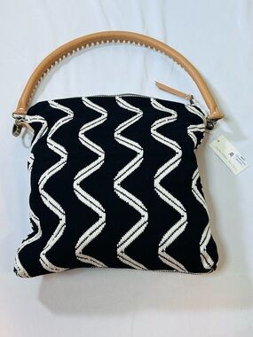 Mercado Global Florentina Clutch-to-hobo Black & Sand Purse NEW WITH TAGS